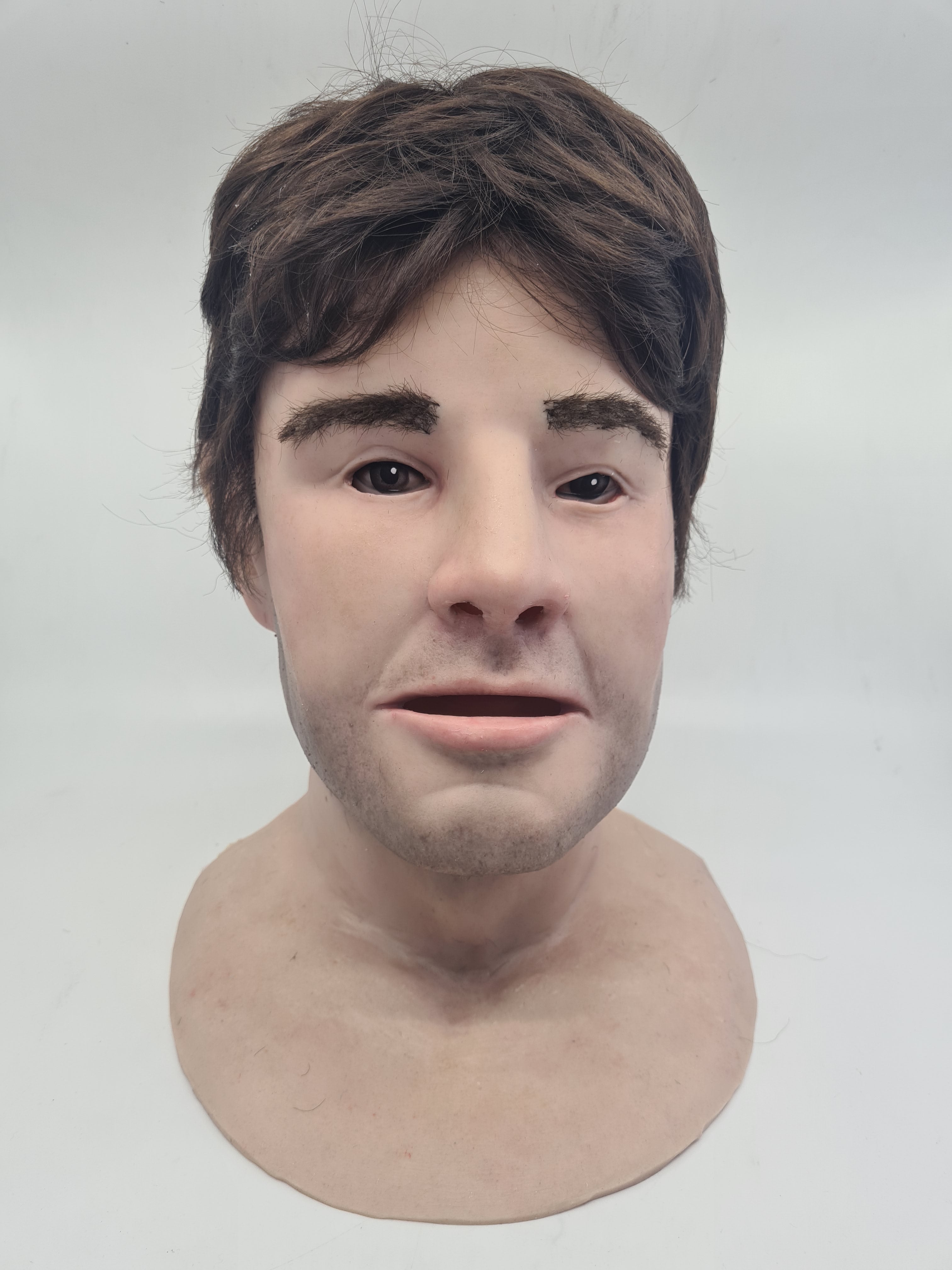 SIM - Facial overlay Male package