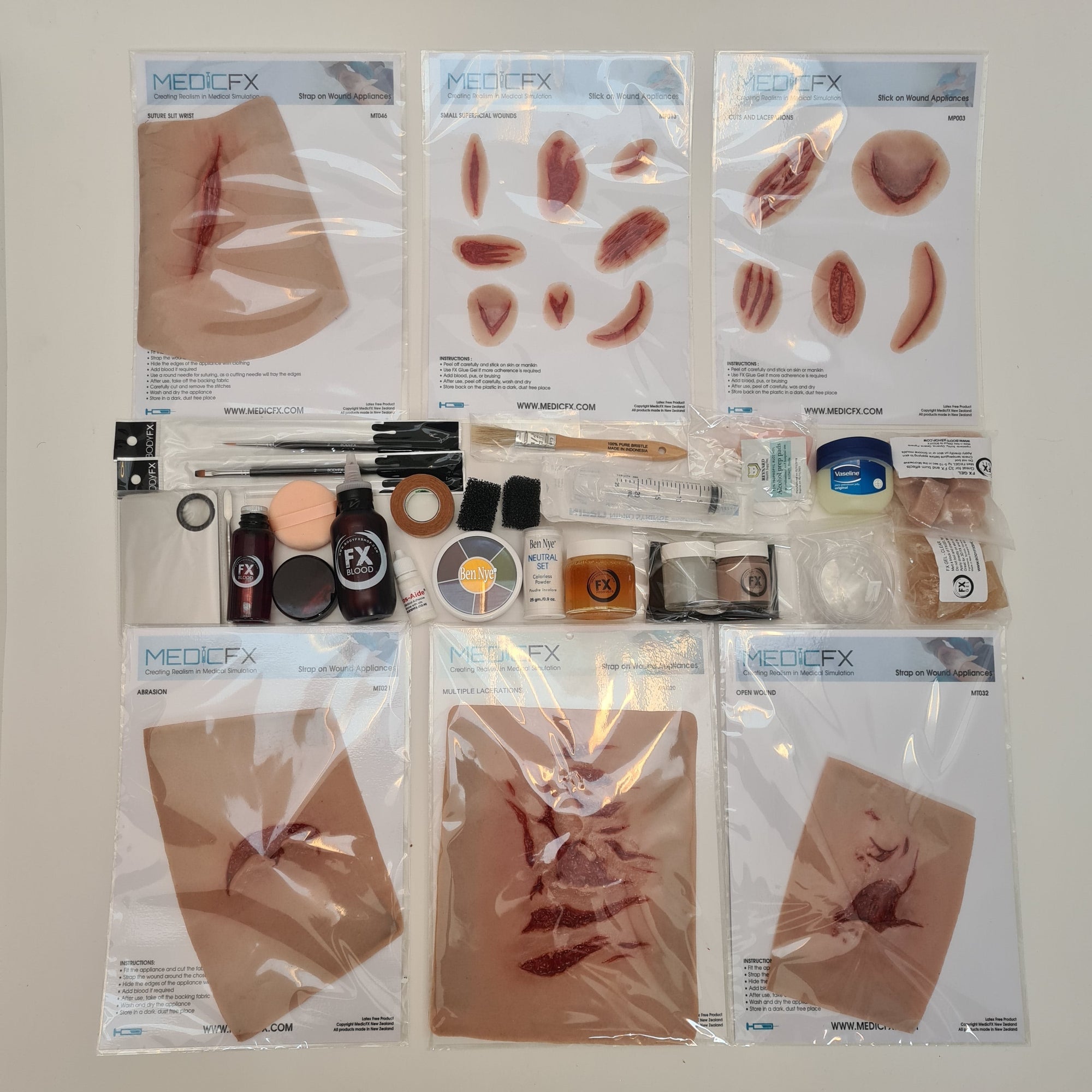 MP1000 Large Trauma Moulage Kit