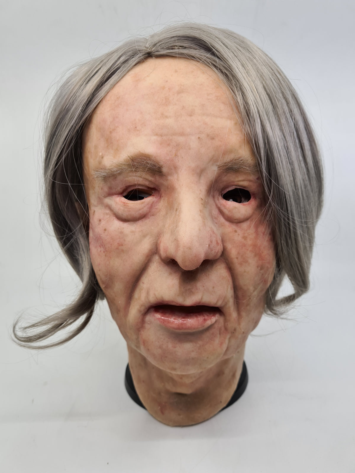 MCLA090 Gertrud Weiss - CLA Facial Overlay