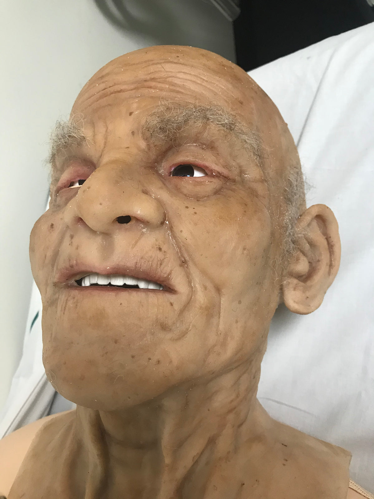 MM330 Mr. Wangler - SimMan Facial Overlay