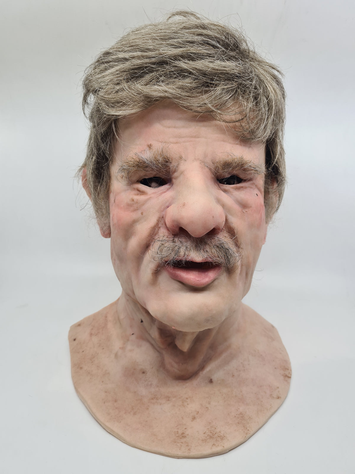 MM322 Arnold Wipers- SimMan Facial Overlay