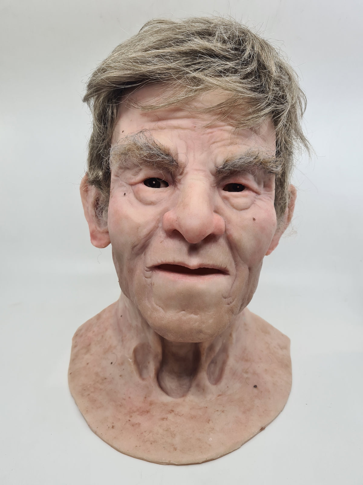 MM332 Mr. Winter - SimMan Facial Overlay